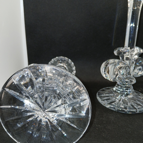 Vintage Russian Crystal Candle Holder 8.5” Tall By 4” in Diameter Set Of 2 L3 - Picture 5 of 6